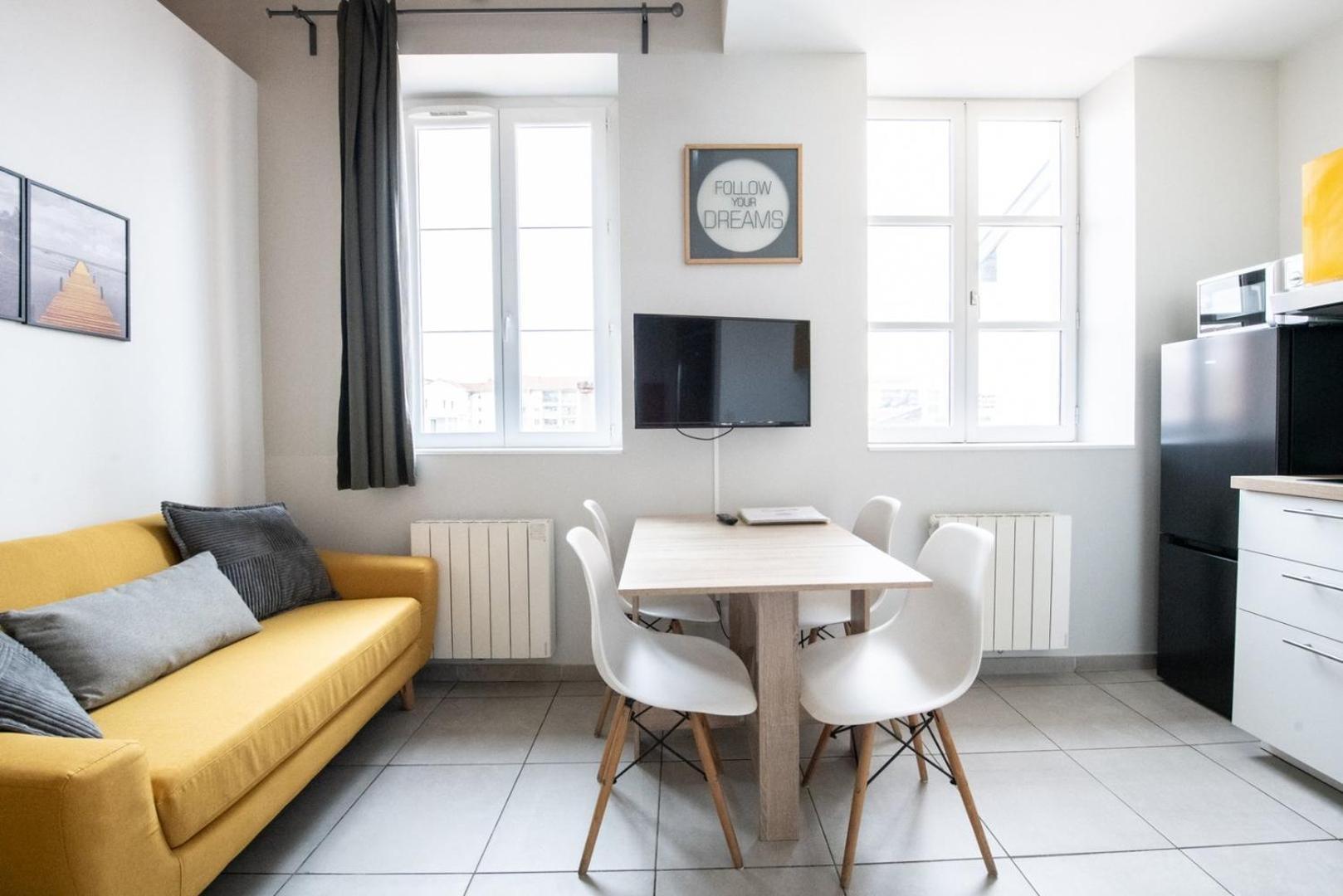 Loft Scandinave Cosy et HiTech à Lyon Part-Dieu Extérieur photo